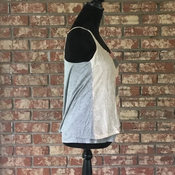 ANTHROPOLOGY Top - Picture 3 of 8